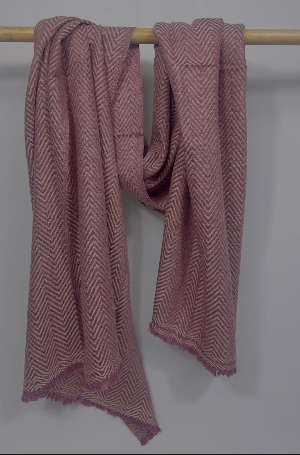 Herringbone Cashmere Scarf – 100% Cashmere