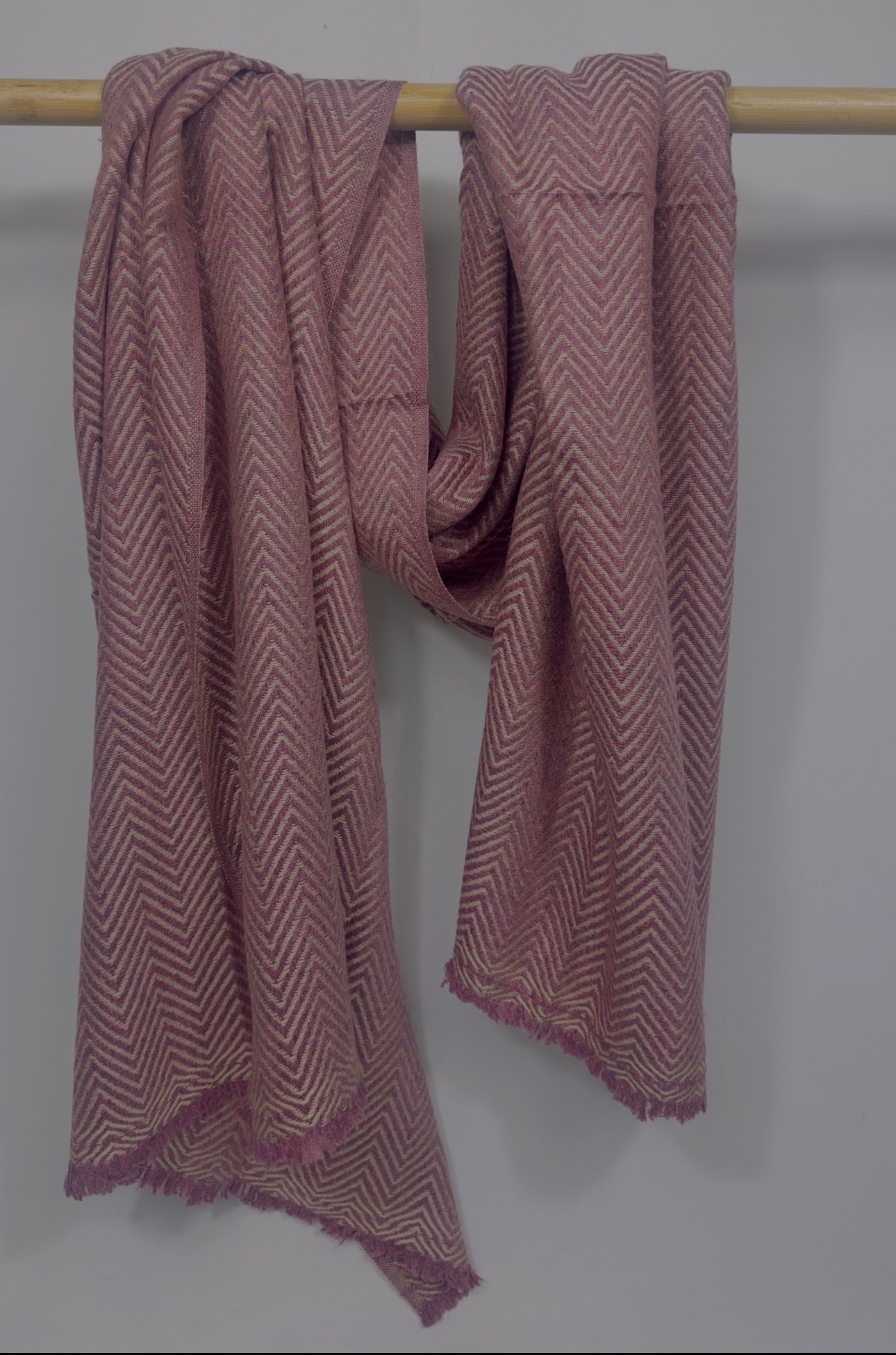 Herringbone Cashmere Scarf – 100% Cashmere