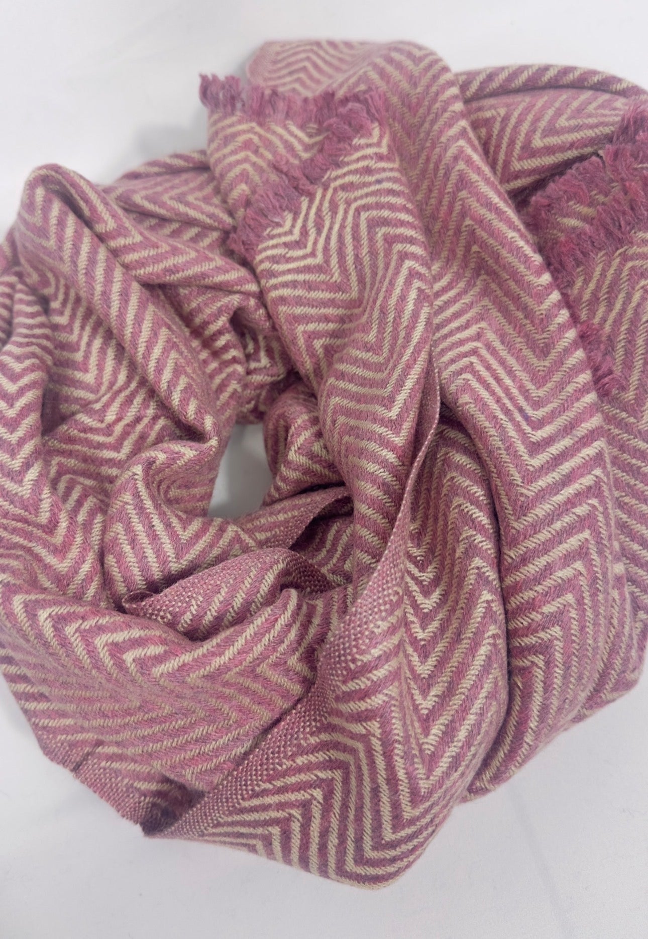 Herringbone Cashmere Scarf – 100% Cashmere